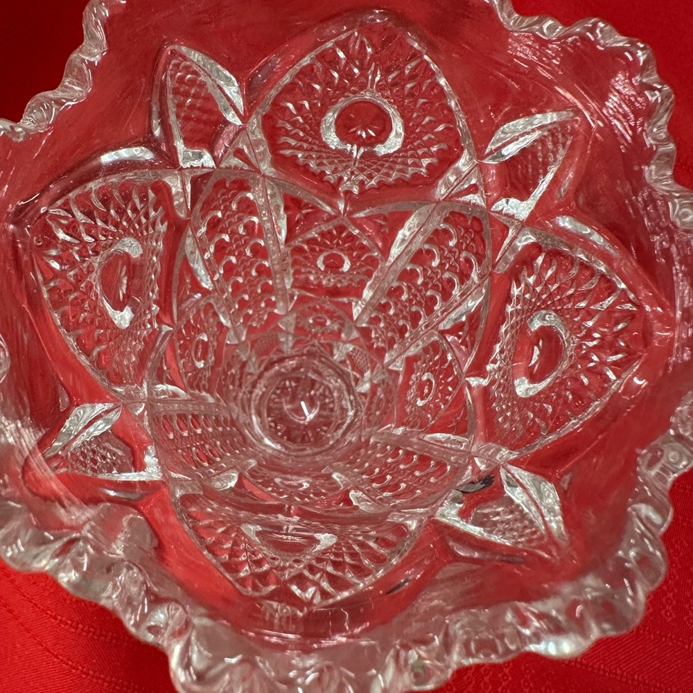 Vintage 1950’s Imperial Crystal Glass Vase. Daisy and Button design. - Picture 3 of 4